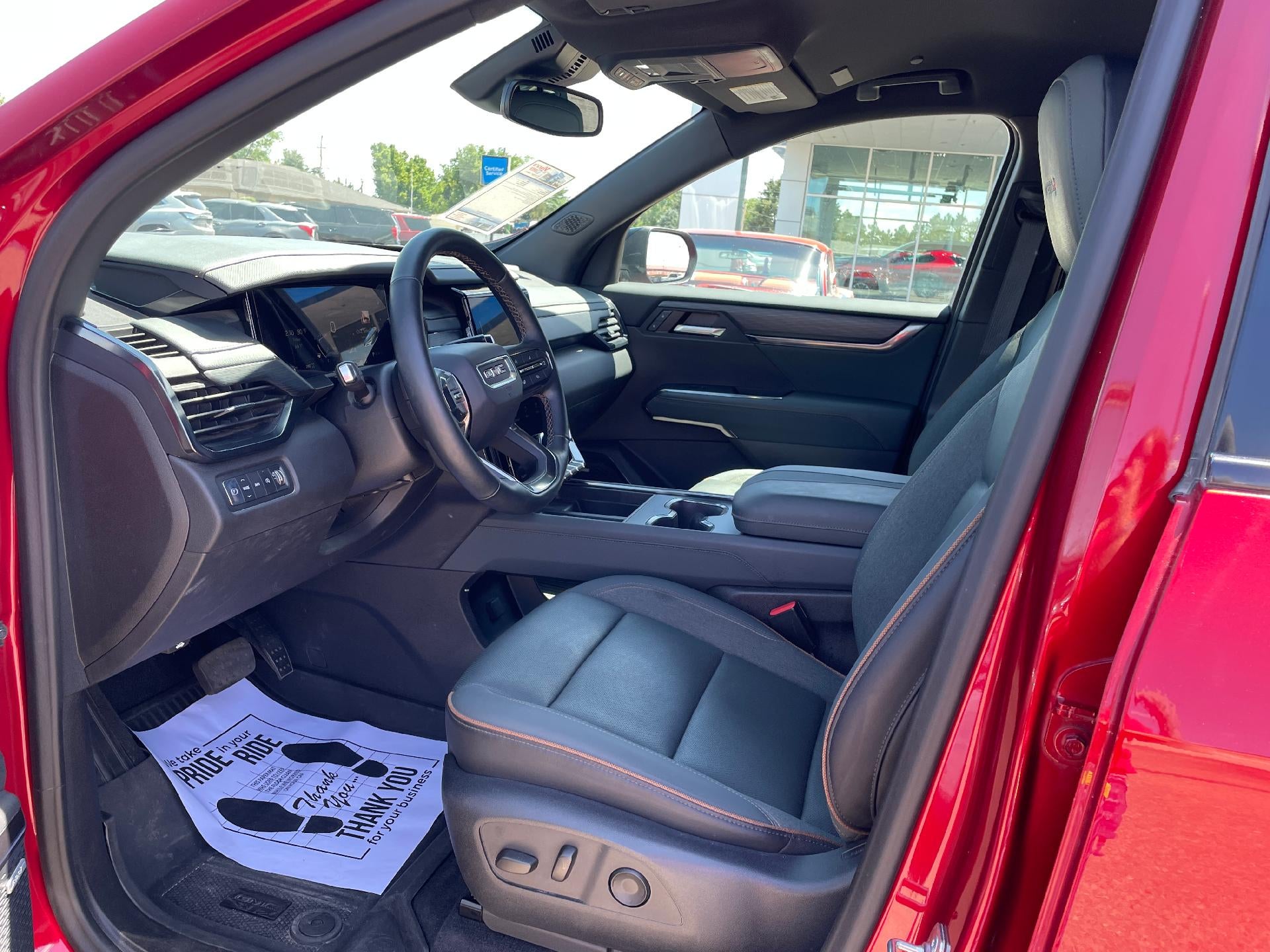 2024 GMC Acadia AT4