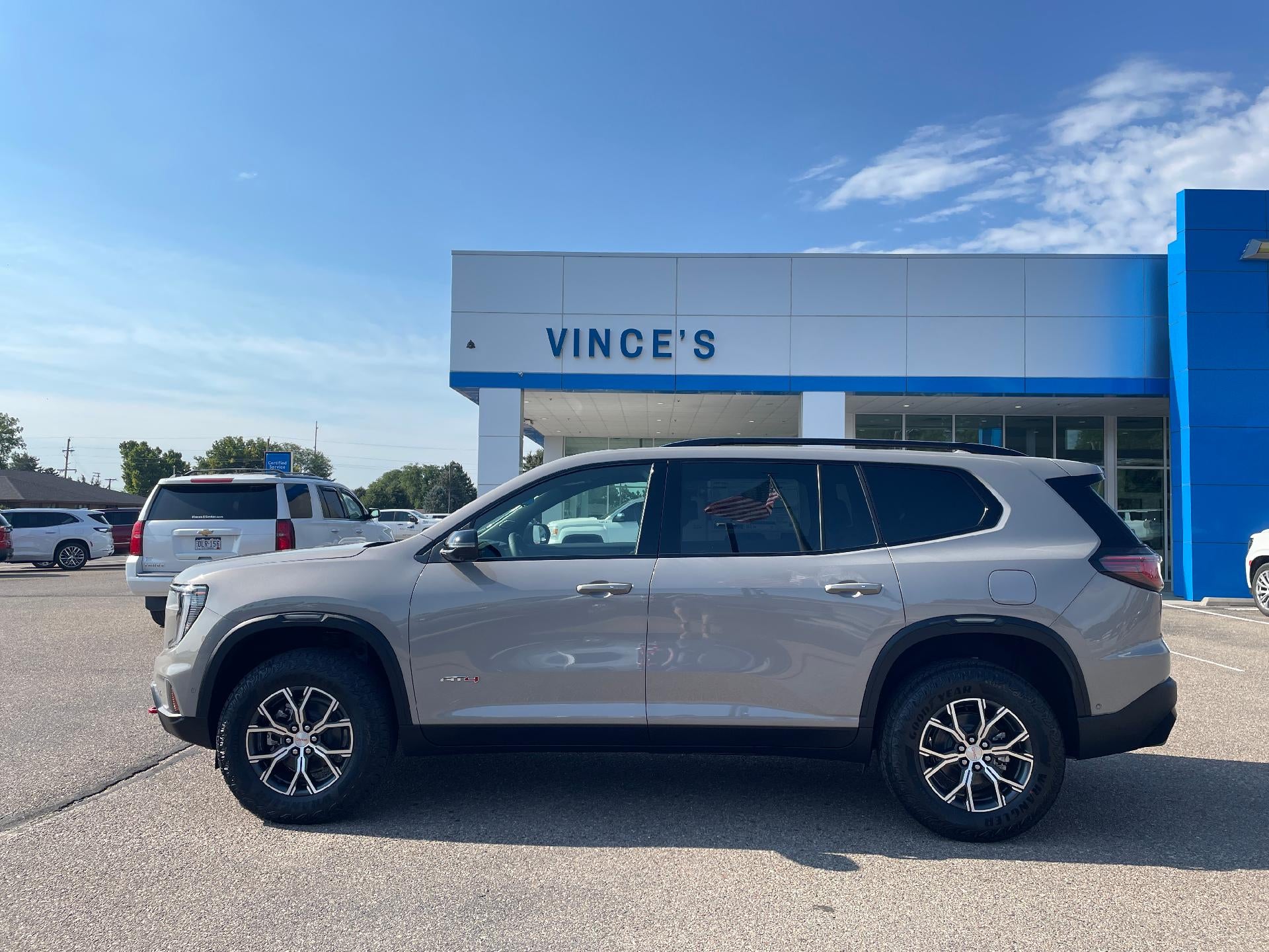 2026 GMC Acadia AT4