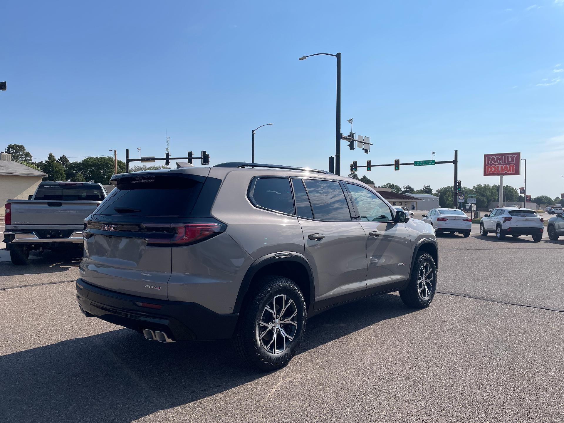 2026 GMC Acadia AT4