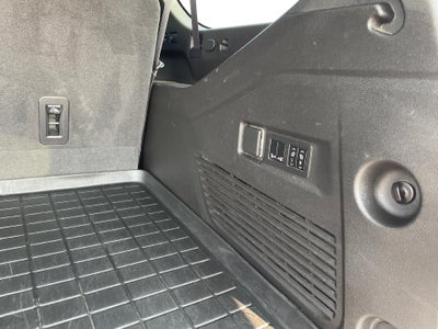 2022 GMC Yukon XL AT4