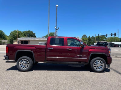 2017 GMC Sierra 2500 HD Denali
