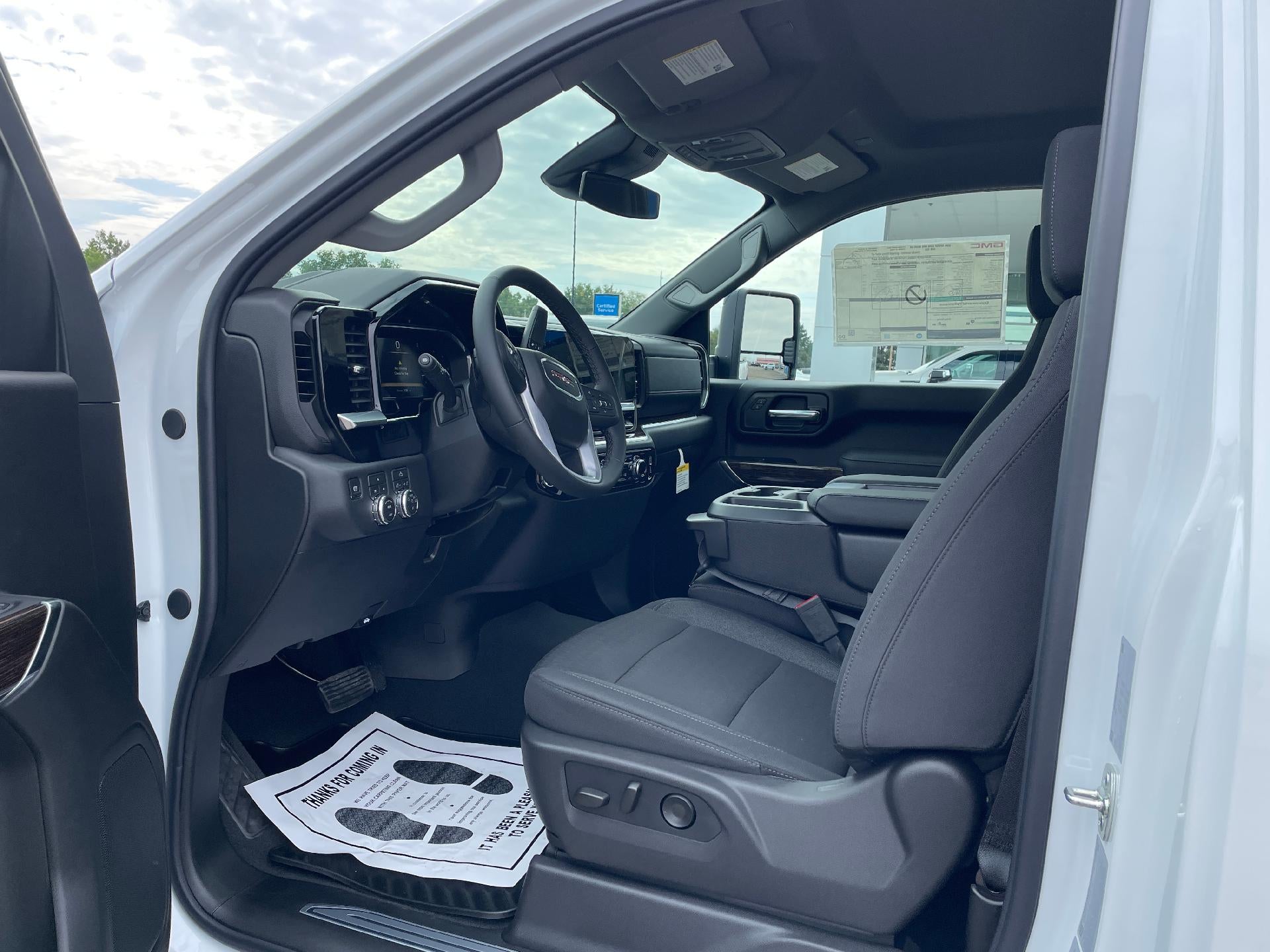 2026 GMC Sierra 2500HD SLE - Photo 12