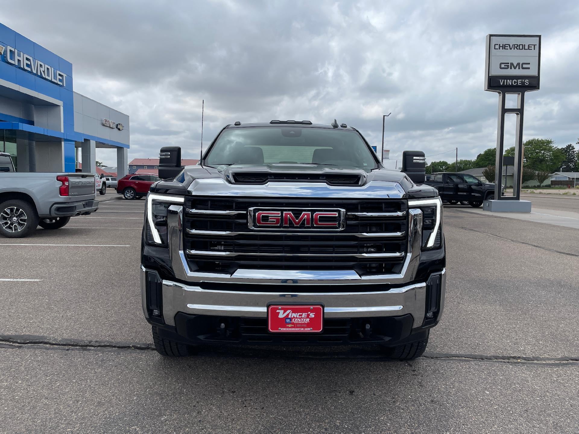 2026 GMC Sierra 2500 HD SLE