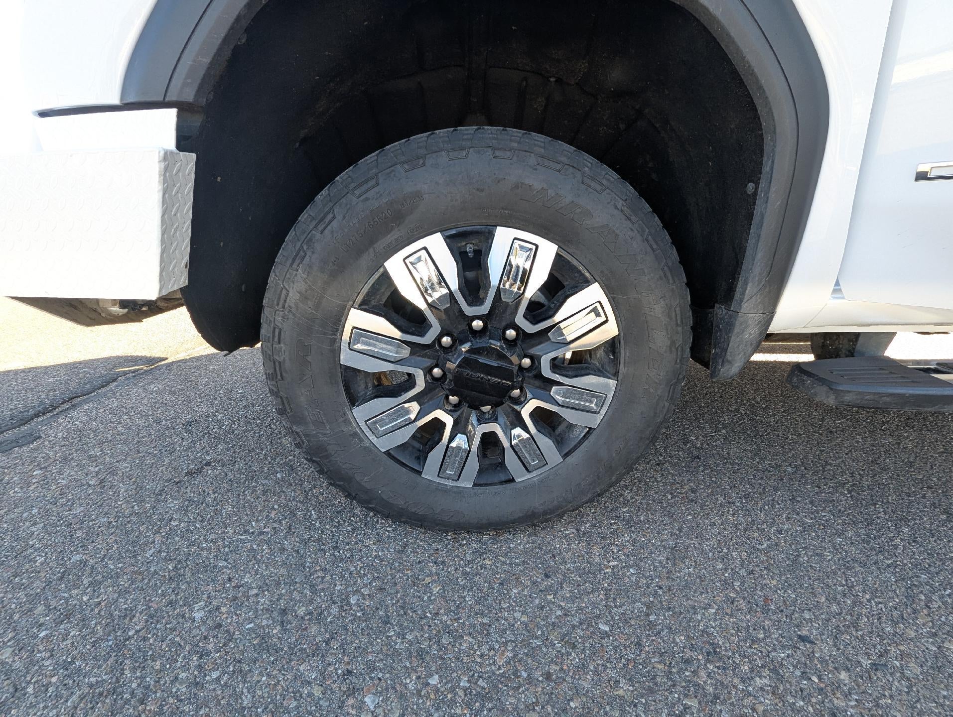 2025 GMC Sierra 2500 HD Denali