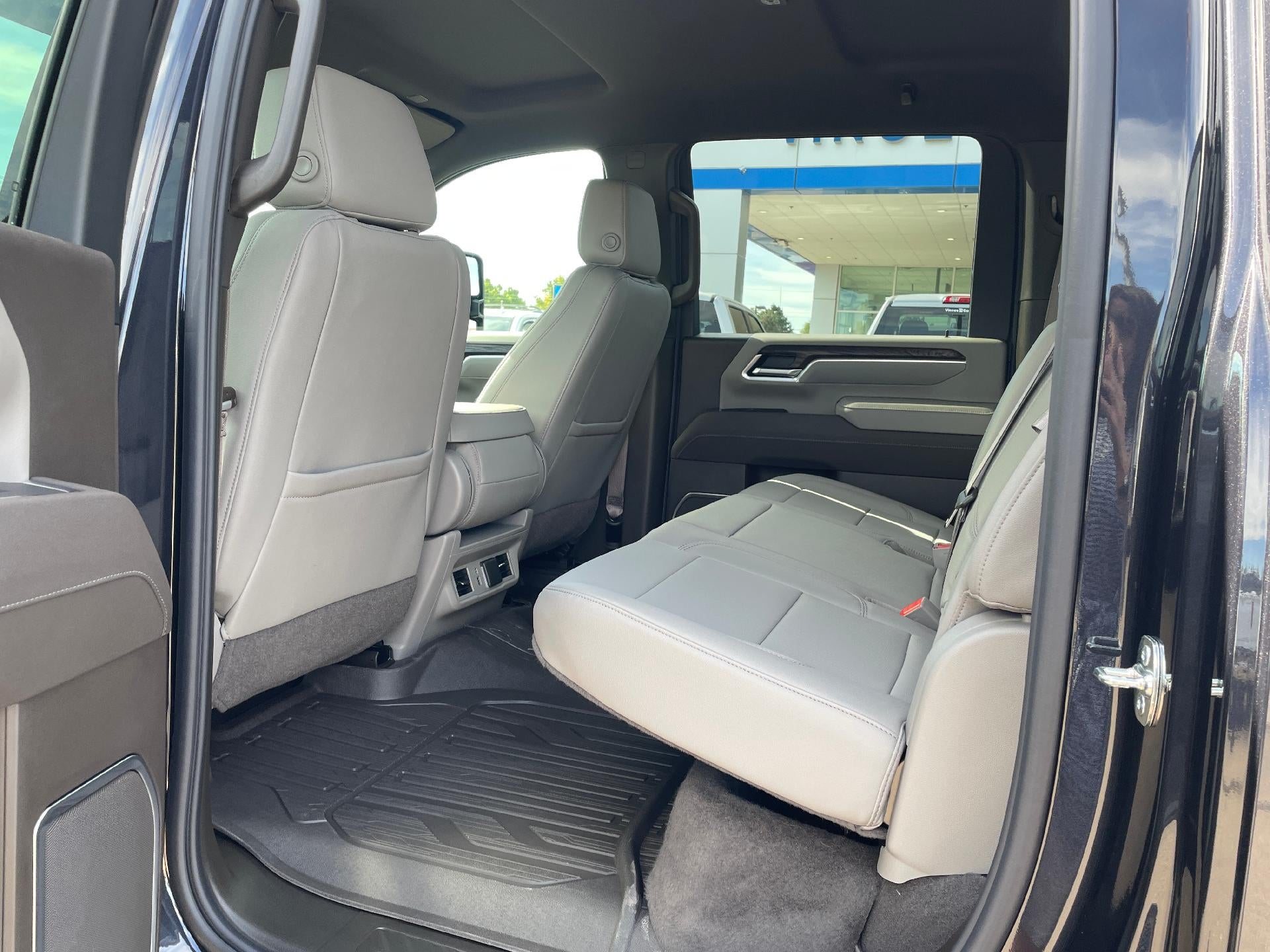 2026 GMC Sierra 3500 HD SLT