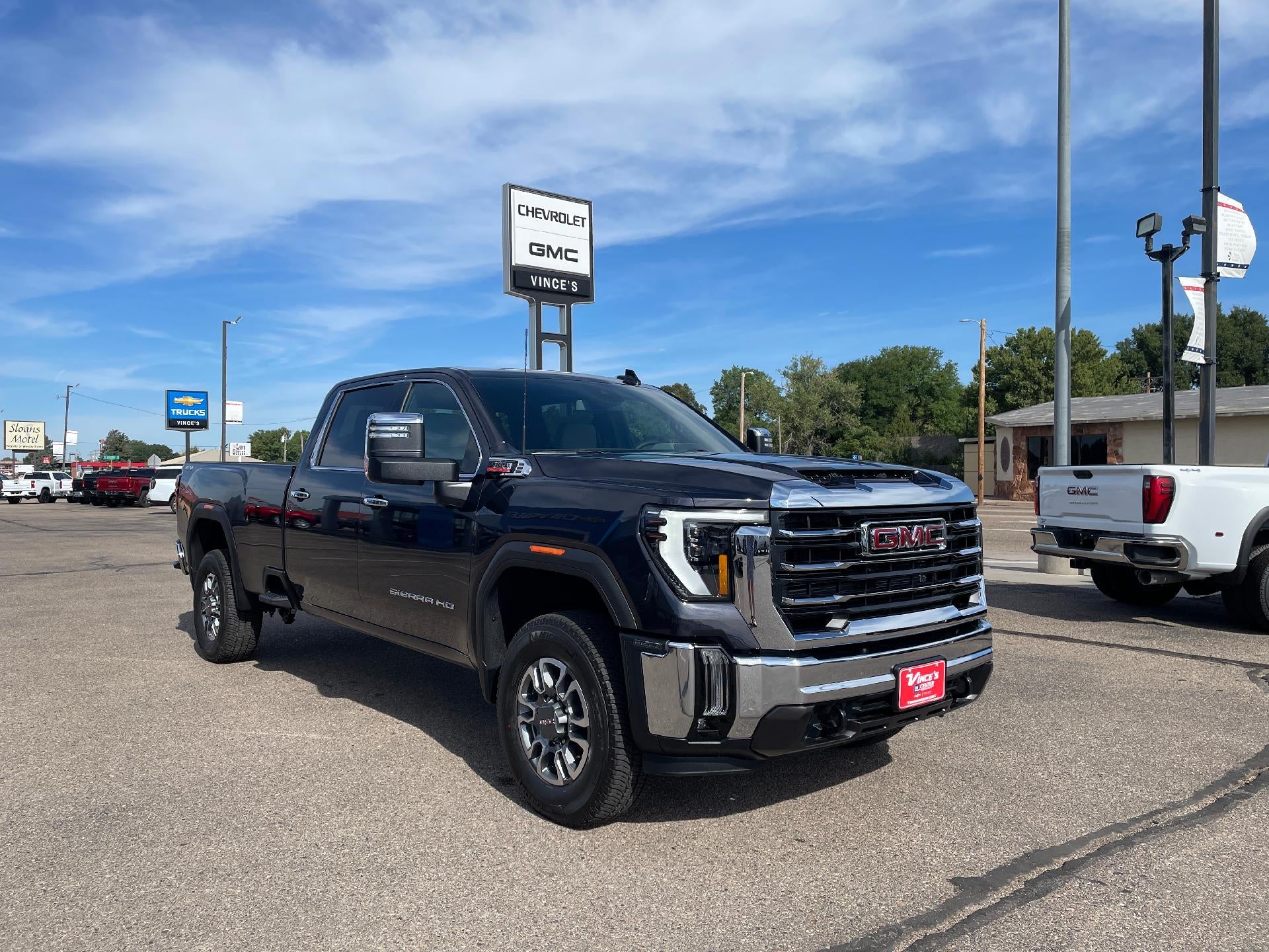 2026 GMC Sierra 3500 HD SLT