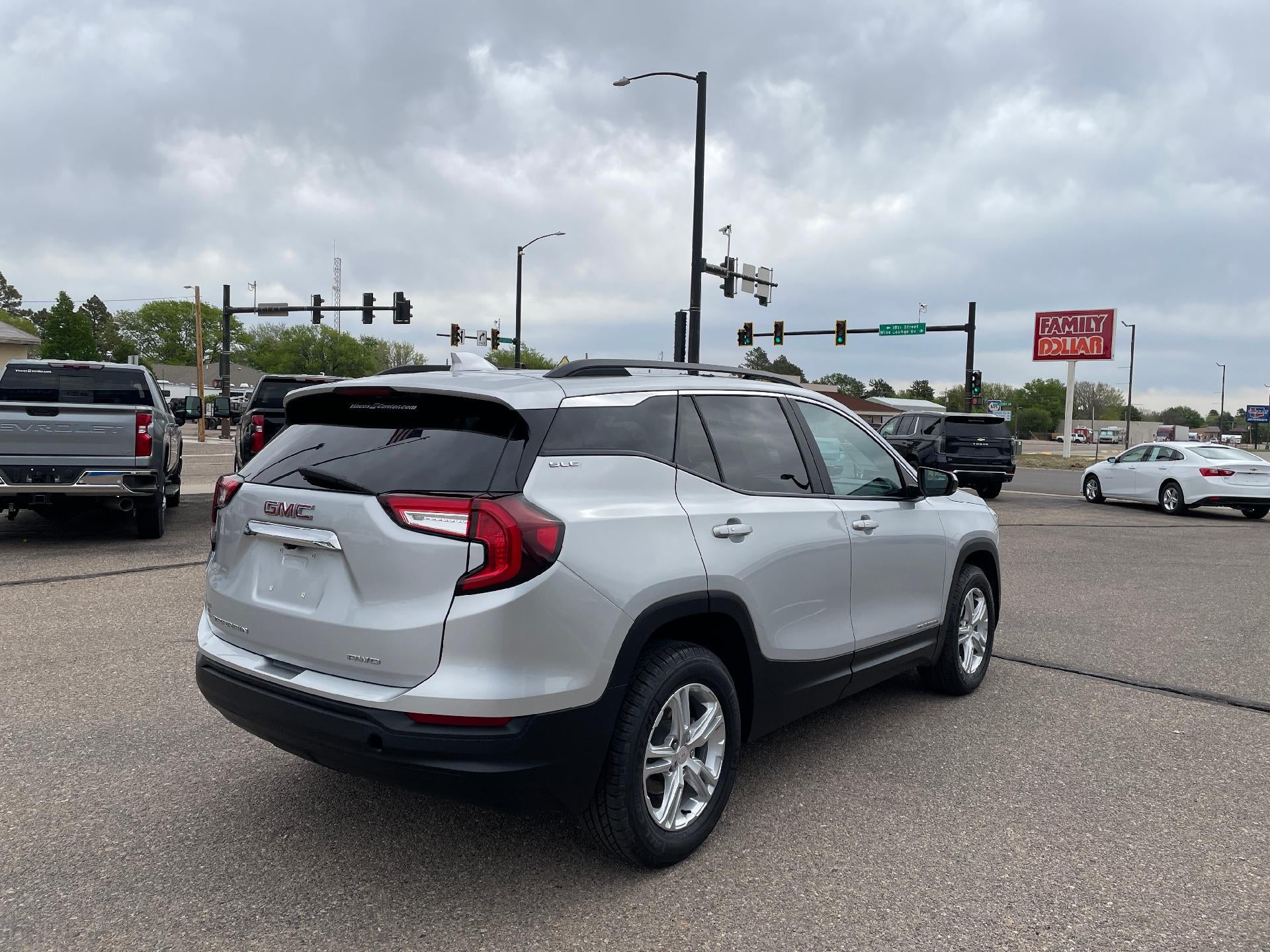 2022 GMC Terrain SLE