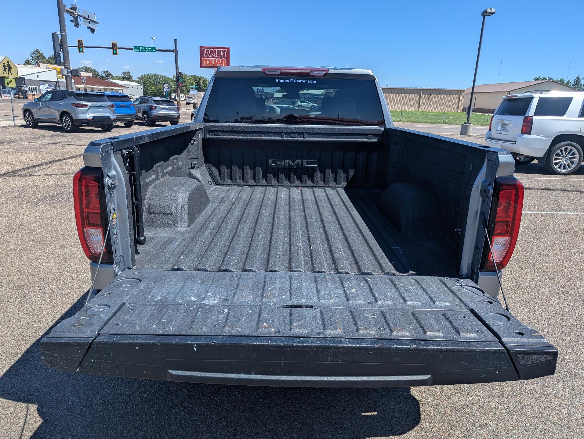 2023 GMC Sierra 1500 SLE