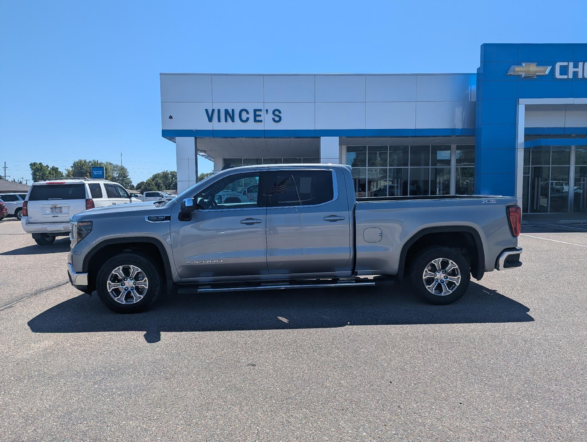 2023 GMC Sierra 1500 SLE